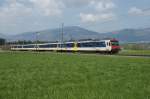 RBDe 560 039-0 erreicht am 19.4.10 Deitingen.  ...