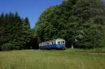 VT 07 der Regentalbahn am 11.06.2010 beim Haltepunkt Gstad. Das ...