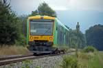 RBG Regental Bahnbetriebs-GmbH RB von Plattling nach Bayerisch Eisenstein, am 23.07.2010 kurz nach Pankofen.