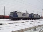 RBH Logistics GmbH RBH 103(143 041-2) + 101(143 874-6) rollen am 07.02.2010 durch Angerm�nde