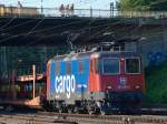 Re 421 421 396-3 f�hrt am 14.07.2010 mit einem leeren Autozug in Aachen West ein.