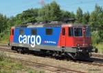 Re 421 Re 421 376-5 poltert am 07.07.10 als Lz aus dem Hamburger Hafen durch Hamburg-Unterelbe Richtung Maschen Rbf.