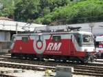 Re 436 111 (ex. RM) im Bahnhof Bellinzona, 08.08.2010.  ...