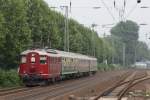 re-4-4-i-re-410 Re 4/4 Lok 10009 mit Sonderzug in D�sseldorf Oberbilk am 09.08.09