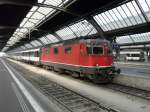 SBB - Re 4/4 11152 in Hauptbahnhof Zürich am ... SBB - Re 4/4 11152 in Hauptbahnhof Zürich am ...