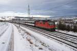 Re 4/4 II 11229 zieht den IR 1967 am 22.12.09 ...