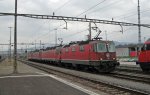 Lok�berf�hrung: Eine Re 20/20, angef�hrt von der Re 4/4 11190, ...