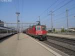 Re 4/4 11271 + 11283 am 21.4.2010 in Pratteln mit ...