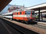 re-4-4-ii-re-420 Re 4/4 11109 mit Inter Regio in Arth-Goldau.