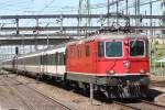 re-4-4-ii-re-420 11 115 am 20.07.10 in Muttenz mit IC Basel - Z�rich 