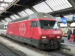 Re 460 064 ist ...  Peter Heck 28.04.2011