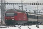 460 054-0 erreicht Sargans. (21.01.2010)   ...