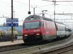 SBB - 460 027-6 vor IR bei deer einfahrt in ...