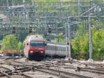 SBB - 460 033-4 mit IR bei der einfahrt in ...