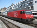 Re 460 089 mit ...  Simon B�tikofer 16.04.2011