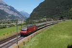 Re 460 015 mit ...  Dennis Kraus 02.07.2011