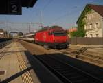 Re 460 058-1 bei ...  lars 06.10.2011