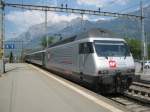Re 460 100 mit ...  Simon B�tikofer 25.04.2011