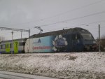 re-465-bls BLS Re 465 001 Connecting Europe... am 22.12.2009 in Kerzers.
