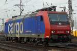 482 012-2 in Oberhausen-West 6.2.2010   ...