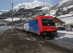 Re 484 021 Gottardo mit dem EC 15 bei Einfahrt ...