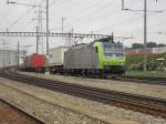 BLS Re 485 mit ...  Dominic Wyss 26.12.2010