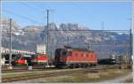 Re 6/6 11627 im Bahnhof Buchs SG. (30.03.2010)  ...