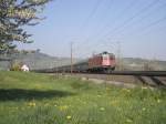 SBB Re 6/6 mit Autozug am 24.4.10 in Frick.  ...