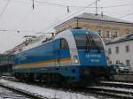 183 002 wartet in ...  Korbinian Eckert 26.03.2010