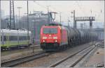 185 353-0 mit Kesselwagenzug aus Neustadt a.d. Donau am 23.2.12 ...
