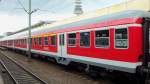regionalverkehr-ohne-steuer--und-dostowagen N-Wagen 1/2 Klasse in Hannover HBF am 14.06.2010. Man beachte das sich wohl einer schwerz gemacht und in den Zielschild ein Hannover 96-Wappen eingelegt hat.