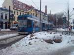 rostock NGT 687 verl�sst am 17.02.2010 den Doberaner Platz