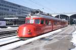 rote-pfeile RAe 4/8 1021 verl�sst am 16.2.10 Luzern.