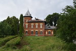 Gut für die Modellbahn - Bahnhof Baicuulesti auf der Strecke Pitesti-Curtea de Arges. Foto vom 17.06.2016.