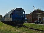 Diesellok 92-53-0-641219-6 mit IR-Garnitur nach Bukarest am Mittag des 11.09.2017 kurz nach der Abfahrt aus Bahnhof Targu Mures