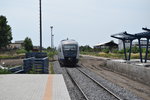 Ein Siemens Desiro Triebwagen verlsst am 19.06.2016 den Bahnhof Targu Mures in Richtung Razboieni.