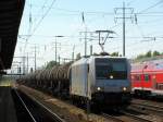 Kaum auf den Bahnsteig gerumpelt wird es schon gr�n und ...