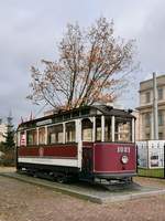 Straßenbahntriebwagen #1031 der Linie 4, Baujahr 1907, vor dem Museum für Elektrotransport in St.