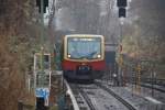 Berlin, 06.12.2009, S1 nach Frohnau bei der Einfahrt in den ...