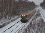BR 481 bei Schnee zwischen S�dkreuz und Priesterweg.  ...