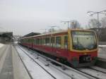 S-Bahnlinie 7 nach S-Bahnhof Ahrensfelde im S-Bahnhof Charlottenburg.(24.1.2010)  ...