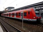 S-Bahn Berlin Die 423-er der Stuttgarter S-Bahn geh�ren fast schon zum festen Bestandteil im Berliner Nahverkehr. Am 04.04.2010 im S-Bahn-Erg�nzungsverkehr Gesundbrunnen-Hennigsdorf hier im Bhf Berlin Gesundbrunnen.