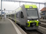 Der neue L�tschberger RABe 535 115 in Kerzers.  ...