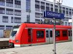 Kopfmachen am Ostbahnhof. S7 ...  Florian Derwarf 31.03.2010