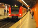 DB S-Bahn M�nchen 423 ...  Frank Thomas 06.03.2011
