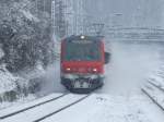 Ein Triebwagen der S6 der diesmal nicht kaputt war hielt ... Ein Triebwagen der S6 der diesmal nicht kaputt war hielt ...