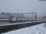 S-Bahn Zurich Nachschuss auf den Dienstzug mit dem f�hrenden RABe 514 021-5 und der hinteren Einheit, dem RABe 514 042-1. Eine Aufnahme von vorne war indes nicht m�glich, da zuviele Masten das Motiv verdeckt h�tten.