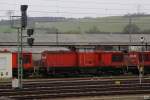 204 641-5 steht mit einigen anderen abgestellten 204 im Bw ...