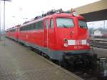 DB 110 351-4 wartet ...  Steven Pappas 26.08.2011