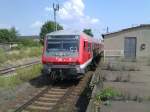 Grade f�hrt der RE18 nach Cottbus in Dresden Friedrichstadt ein. ...